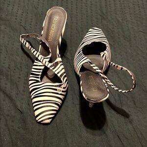 Fashion Nova Black and White Striped Women's Shoes